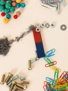 Children-and-magnets-1 (1) children and magnets