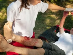 first aid myths