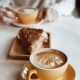 child chokes in coffee shop